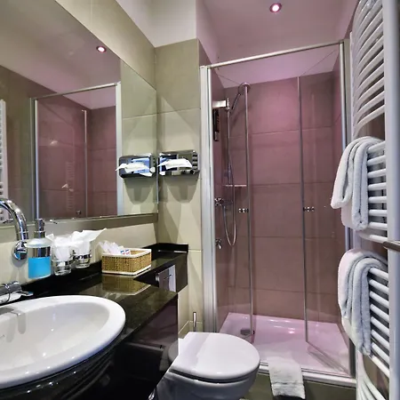 Design Wiegand شقة فندقية 3*