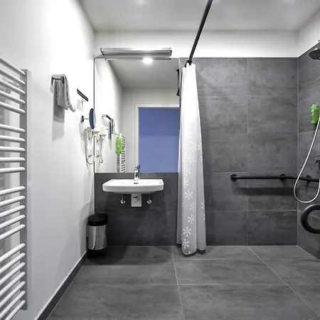 Design Wiegand شقة فندقية 3*