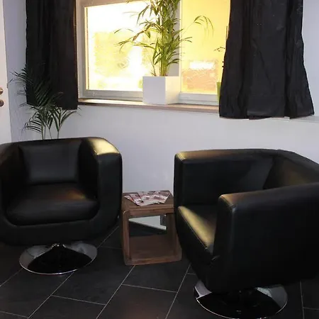 Design Wiegand شقة فندقية 3*
